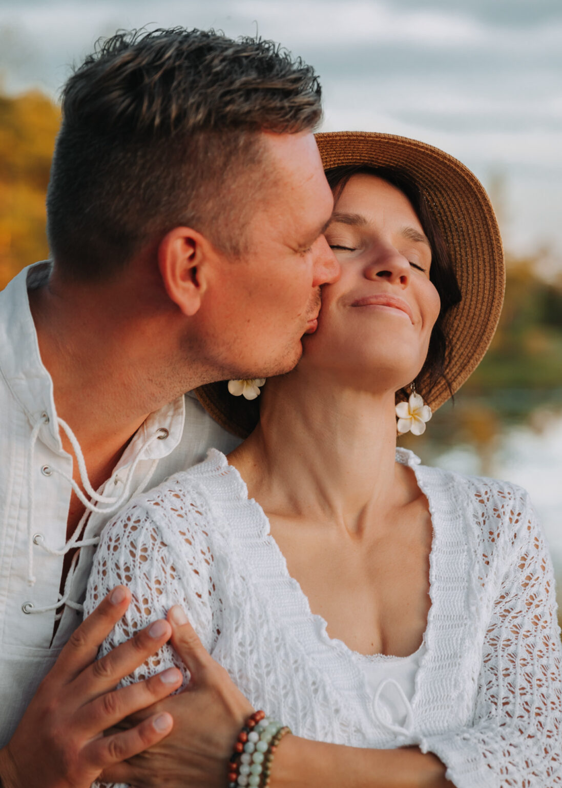 couplephotography-couple-kiss-mukri-bog